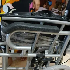 Furnibest Kursi Roda Lipat Portable Kursi Roda Traveling