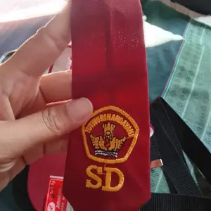 PAKET LENGKAP TOPI DASI SABUK SD/SMP/SMA/PRAMUKA