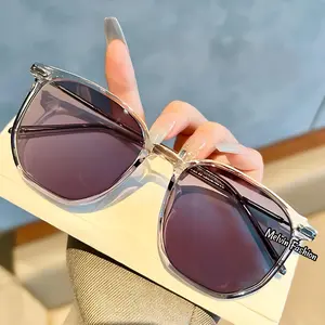 【 Beli 1 Pcs Minus Gratis 1 Kacamata 】 Kacamata Photocromic Minus Optic Model Kotak  Cat Aye Elastis Wanita Dan Pria  Eyewear Frame Antiradiasi Lensa Glasses Hitam - 8083