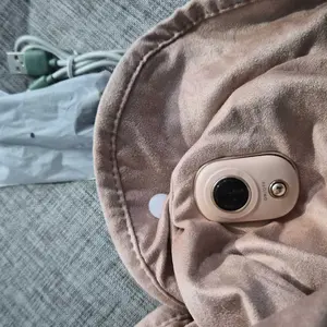 Unixso Portable Electric Warmer Blanket | Selimut Penghangat Elektrik