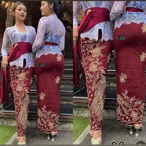 KAMEN JADI BORDIR MOTIF MERAK DAN KUPU SET SELENDANG BENANG CENDANA EMAS PREMIUM/KAMEN BALI