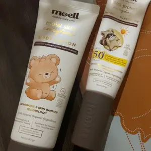 Moell Protection Combo - Body Lotion Mini 80gr & Physical Sunscreen 30gr - Perlindungan Maksimal UVA-UVB SPF 50+ PA++++ Broad Spectrum - Perkuat Skin Barrier - Skincare Anak Formulasi Dokter - Skincare Bayi & Anak