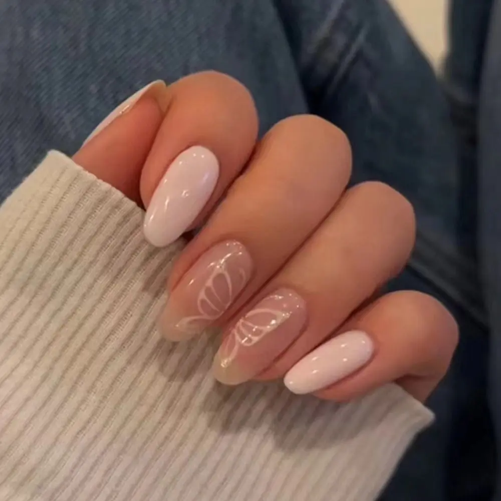 Manicure Short Oval False Nails Pink Butterfly Press on Nails French Detachable Fake Nials DIY