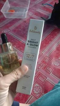 Product Review of FACE SERUM & CREAM BOOSTER BELLSBEAUTY from j**y 0