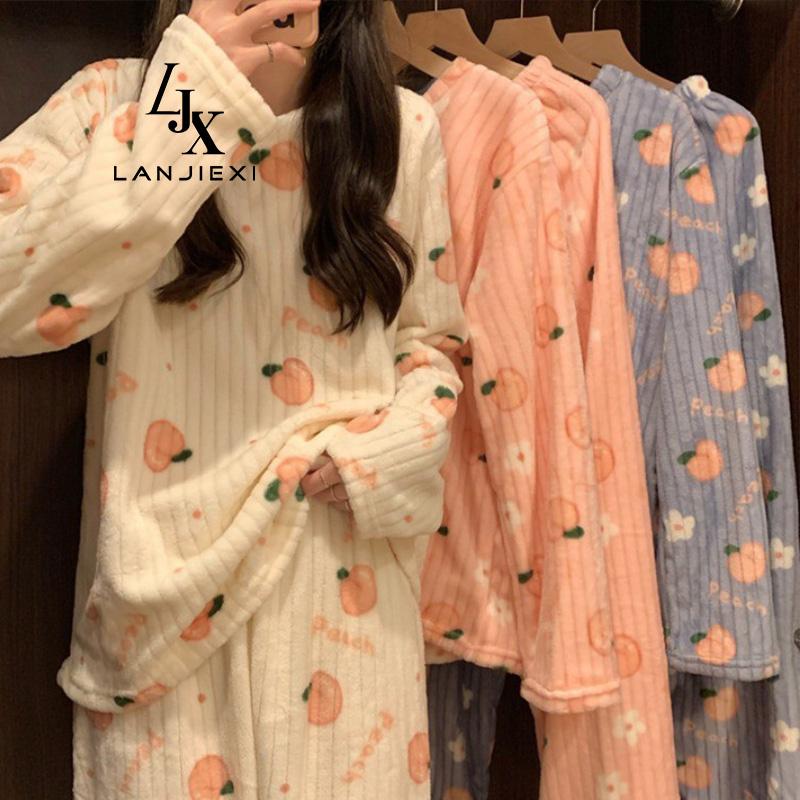 Bộ Đồ Ngủ Chất Nhung Dày Dặn Giữ Ấm In Họa Tiết Trái Đào Dễ Thương Thời Trang Thu Đông Cho Nữ