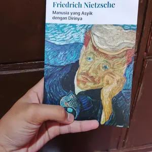 Friedrich Nietzsche: Manusia yang Asyik dengan Dirinya - Penerbit Narasi x Circa