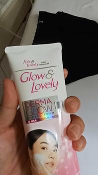 Product Review of Glow & Lovely Dermaglow Faical Foam 100gr from R**n S**t 0