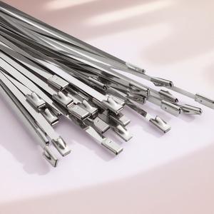 ヘビーデューティ 304 ステンレス製 ジップタイ、工業用耐腐性メタルストラップ、0.18x11.8インチ アウトドア用ケーブルタイ、紫外線耐性ファスナー、パイプや建設用 100本入り