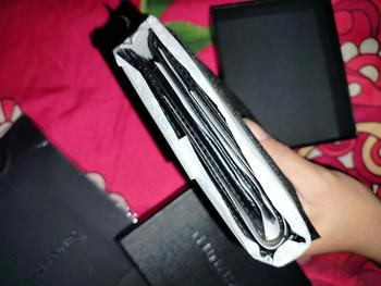 Product Review of BOSTANTEN Dompet Pria Koin Ritsleting Kulit PU Tiga Kali Lipat Hitam/Coklat/Kopi from 𝖊**︎ 0