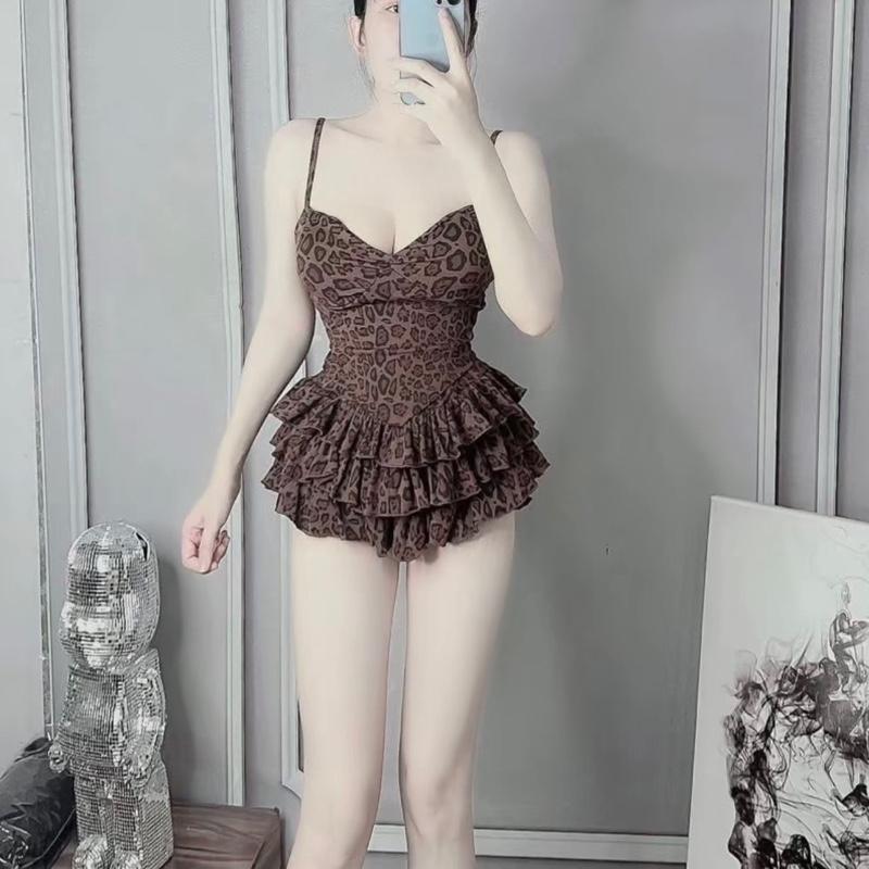 [Bigsize] Set áo 2 dây beo vạt nhọn + chân váy có lót quần bo chun 55-90kg