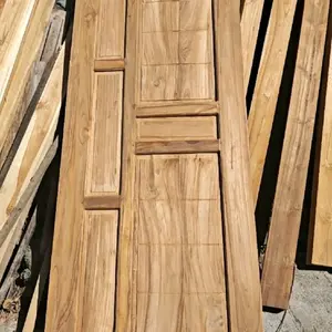 pintu kayu jati  ukuran 80x200 atau bisa request silahkan chat dulu untuk ukuran atau saya kirem langsung ukuran 80x200