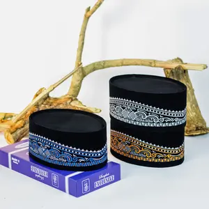 PECI / SONGKOK HITAM batik MURAH!!!ATK! Muslim Kopiah Dewasa Motif Putih Santri Nyaman Pria Haji Kain