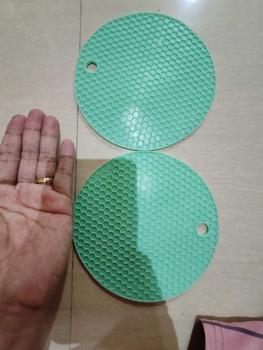 Product Review of Silicone Pot Pad Trivet Non-Slip Circle place per PiecE from A**💞 0