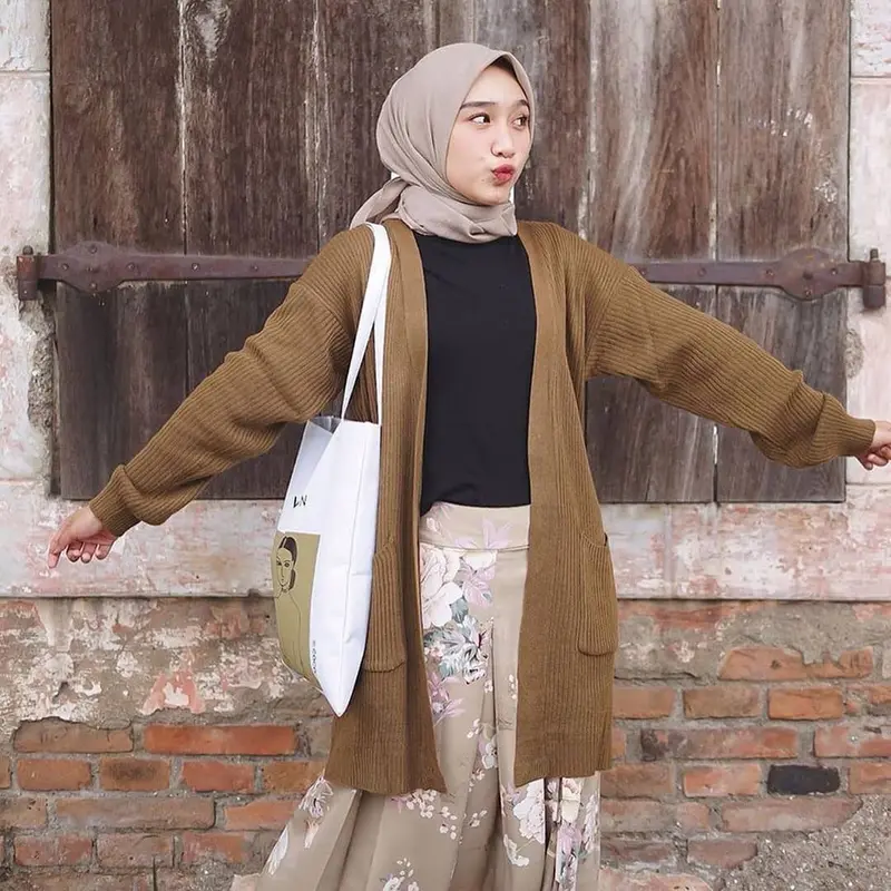 Belle Long Outer Cardigan Rajut Wanita Fit Oversize Panjang  Knitwear  Kardigan 0