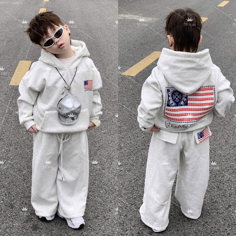  Set áo nỉ hoodie kèm quần nỉ ống xuông hình cờ cho bé trai,TPKIDS M1193  ảnh chính chủ  