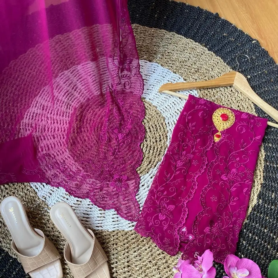 Kain Kebaya Bordir Warna motif terbaru