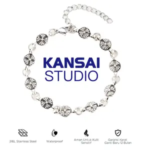 KANSAI-Gelang baja titanium berbentuk salib | Gelang titanium unisex, modis dan trendi, tahan air dan tidak mudah pudar.