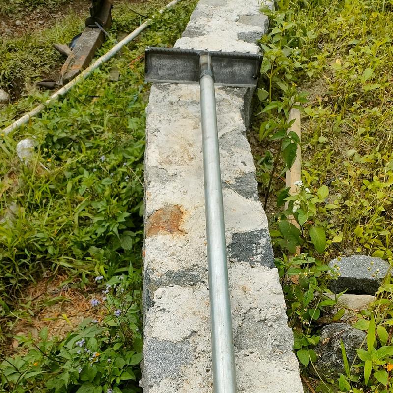 Cangkul Pembersih gulma  rumput liar atau Gulma   Baja selendang Gergaji Ori 2 in 1  Bisa Cangkul saja Atau 1 Paket gagang 2