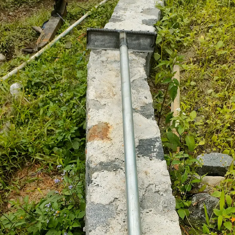 Cangkul Pembersih gulma  rumput liar atau Gulma   Baja selendang Gergaji Ori 2 in 1  Bisa Cangkul saja Atau 1 Paket gagang 1