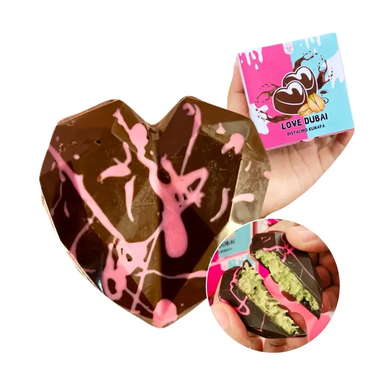 Coklat Love Dubai Kunafe Pistachio  50g - Yayang Dessert dubai  chocolate promo Valentine 1