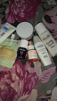Product Review of Finally Found You! BERRY DEEP Exfoliating Serum 20ml - Serum Exfoliasi Wajah dengan AHA BHA PHA LHA untuk Menghaluskan, Mencerahkan dan Mengangkat Sel Kulit Mati from M**r 1