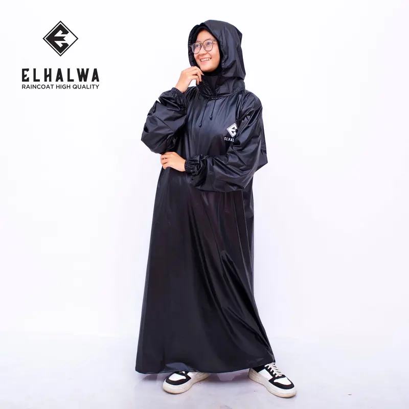 Jas Hujan Gamis Stylish syar'i Hitam Matt PVC Karet Premium Elastis Anti Rembes Kerah Tinggi By El Halwa Raincoat 2