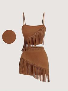 Conjunto de dos piezas para mujer con top halter y shorts con flecos en estilo retro, ideal para festivales, citas, clubes, presentaciones, fiestas y galas.