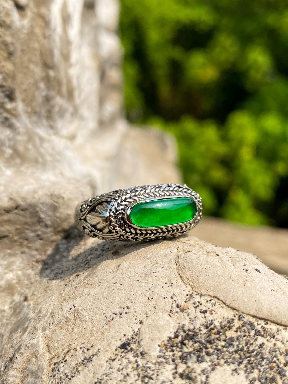 CINCIN GIOK BURMA TYPE A  - Giok Kaisar Naga HOQI (Imperial Green) w/Balinese Authentic Rings by BHARATA GEMS BALI