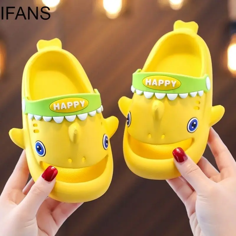 Sandal Anak Sepatu Anak Laki-laki Perempuan Sandal Anak Kartun Lucu Hiu Sandal Anak Laki-laki 3