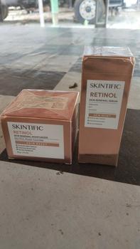 Product Review of SKINTIFIC Retinol 2pcs Set Retinol Skin Renewal Serum 20ml+Retinol Skin Renewal Moisturizer 30g Retinoid Memudarkan Garis Halus Memudarkan Kerutan Menghaluskan Tekstur Kulit Anti Aging Menyamarkan Garis Halus Meratakan Warna Kulit Merawat Kulit from E**✨ 1