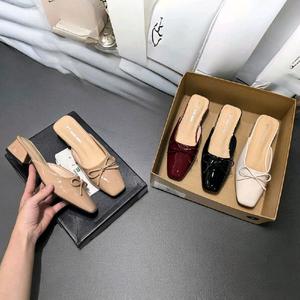 SPT giầy sục gót vuông 3cm da bóng nơ nhí cao cấp   - Có 4 màu : đen - kem - hồng - đỏ