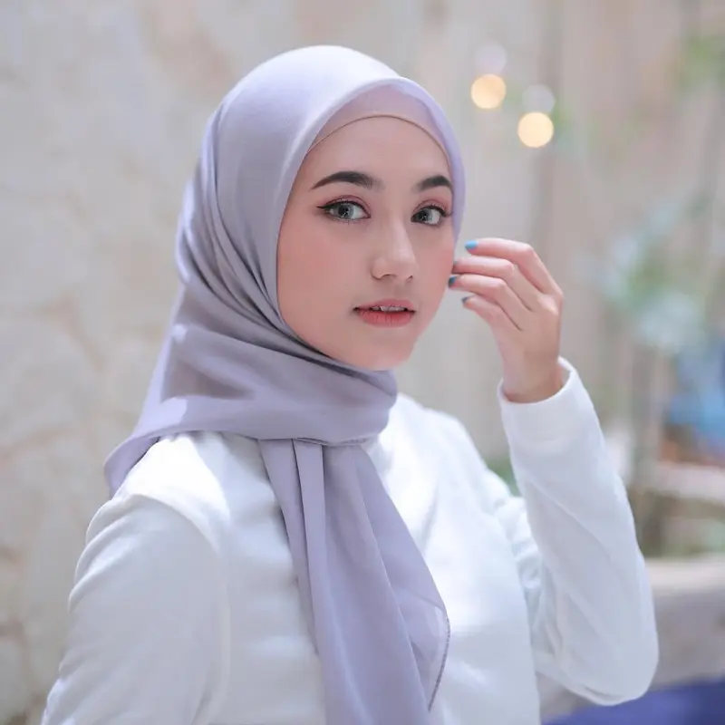 Hijab Paris Classic Premium Segi  Empat  Kerudung Muslim Wanita 4