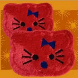 PAKET 2PCS KESET KARAKTER HELLO KITTY LUCU TEBAL ANTI SLIP