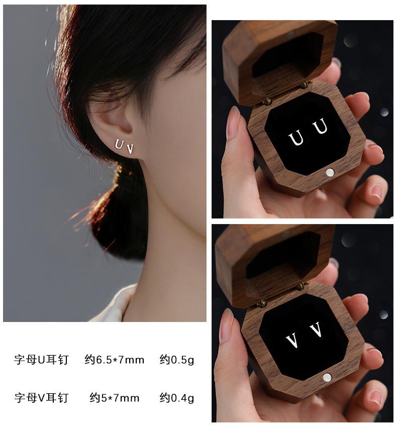 Product Introduction of Cute 925 Sterling Solid Silver Alphabet Stud Tiny Initial letter Earrings Jewellery A-Z 14