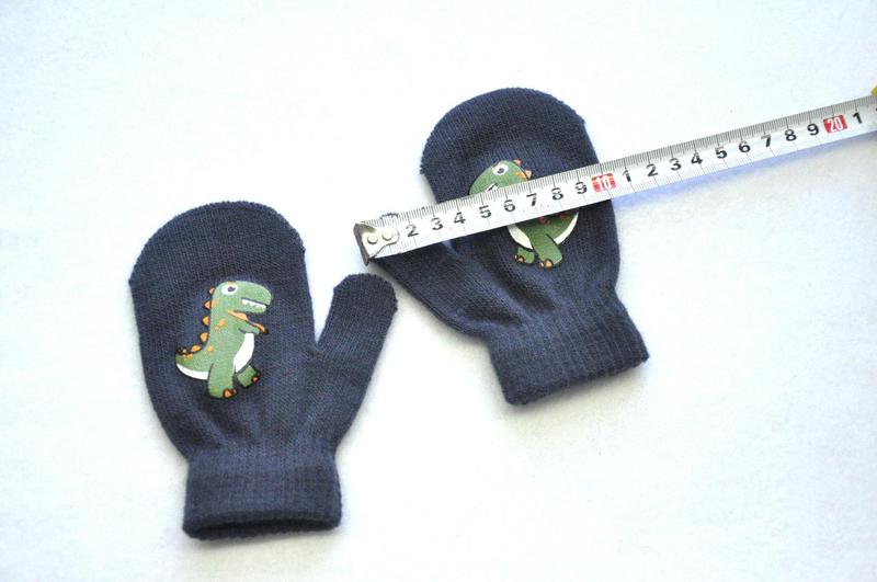 Product Introduction of New Winter Outdoor Knitted Baby Gloves For 1-3Y Children Pupil Student Cute Dinosaur Full Finger Mittens Autumn Warmer Hand 16