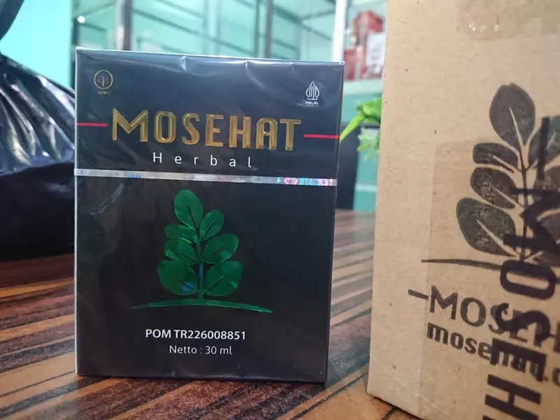 Mosehat Ektrak Daun Kelor Habatussauda Propolis Herbal Tetes Hernia Tedun Prostat Sinusitis 0
