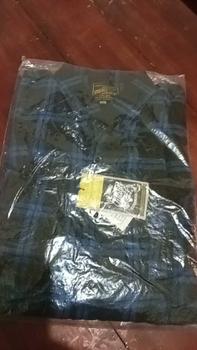Product Review of Kemeja Flanel Jumbo XL XXL XXXL Oversize Pria Wanita Lengan Panjang Unisek Distro Premium Kotak Casual Motif Garis Double Putih Neck V-Neck Slim-fitting Setrip Cowok Formal Baju from m**. m**a 0