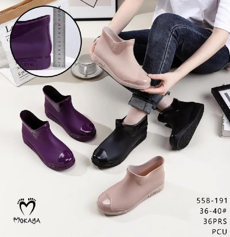 (558-191) Sepatu Boot Hujan Karet Pendek Wanita Polos Kekinian Anti Air Anti Slip Super Cantik Mokaya / Ukuran 36-40
