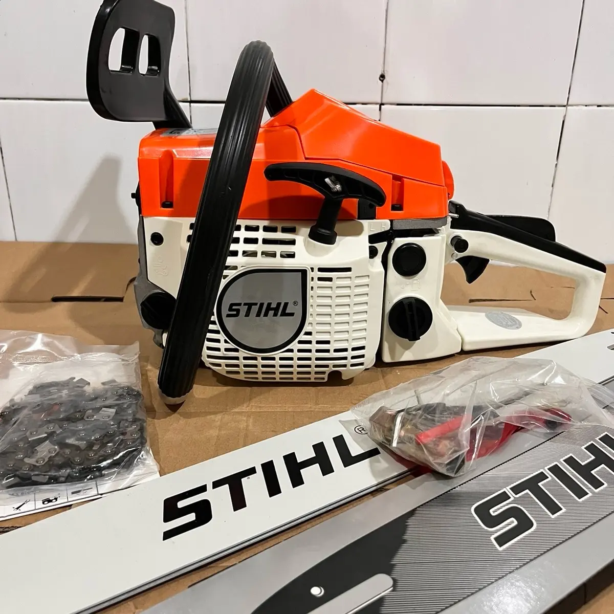 CHAINSAW /SENSO STIHL 799 22INCH STIHL ORIGINAL FULLSET