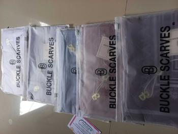 Product Review of Hijab Buckle Scarves Pouch ( ISI 5 ) Segiempat Motif Printing Voal Muslim Kerudung from R**i 0
