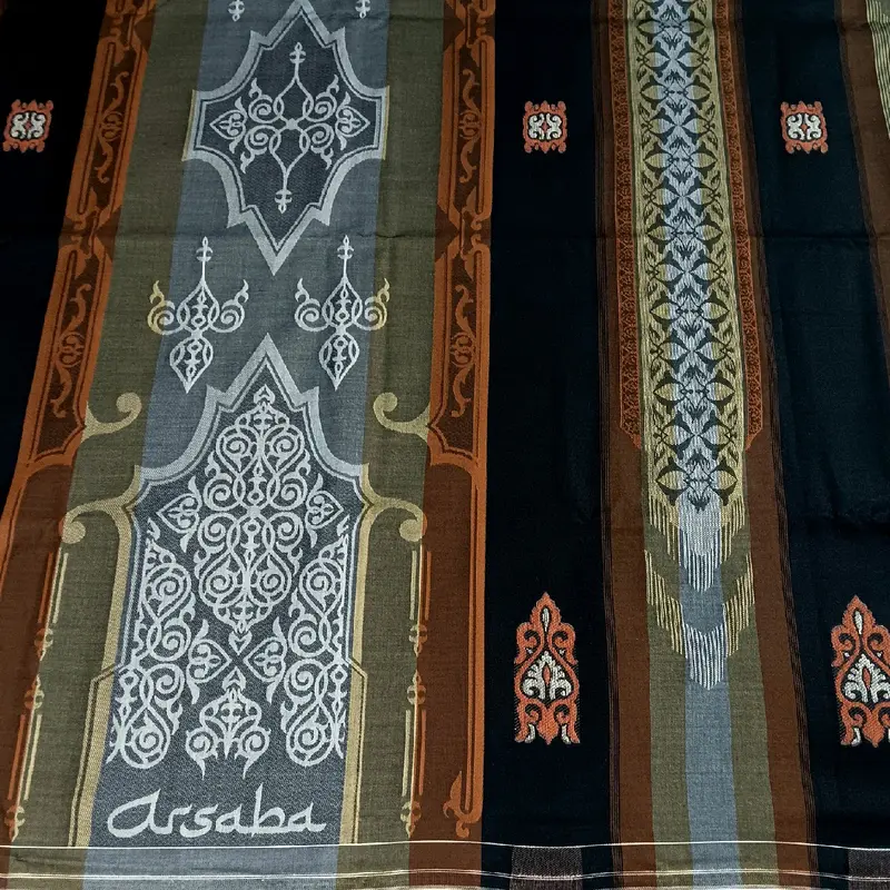 SARUNG ARSABA Y25 JSD 6 SUPPORTED BY BHS HITAM JACQUARD 1