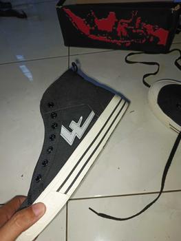 Product Review of Sepatu Sneakers Aeko Newtwoyers Blackwhite High Klasics Reflective from D**a 1