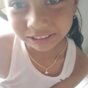 Paling lariss....Kalung wanita e.m.a.s mudah motif nuri pre liontin permata  indah,satu dan cincin polos elegan dan anti karat bisa cod