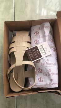 Product Review of Le Bianca ALY 21-0900 Sepatu Sendal Wanita Flat Sandal Army from T**i 2