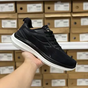 Sepatu unisex diadora nasik black original bnib 501b