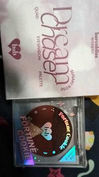 Product Review of [FLASH SALE] BNB barenbliss Dream Chaser Quad Eyeshadow Palette | Palet Eyeshadow Matte & Glitter, Tahan Air & Keringat, Tahan 8 Jam, Hasil Natural untuk Pemula from E**k C**8 0