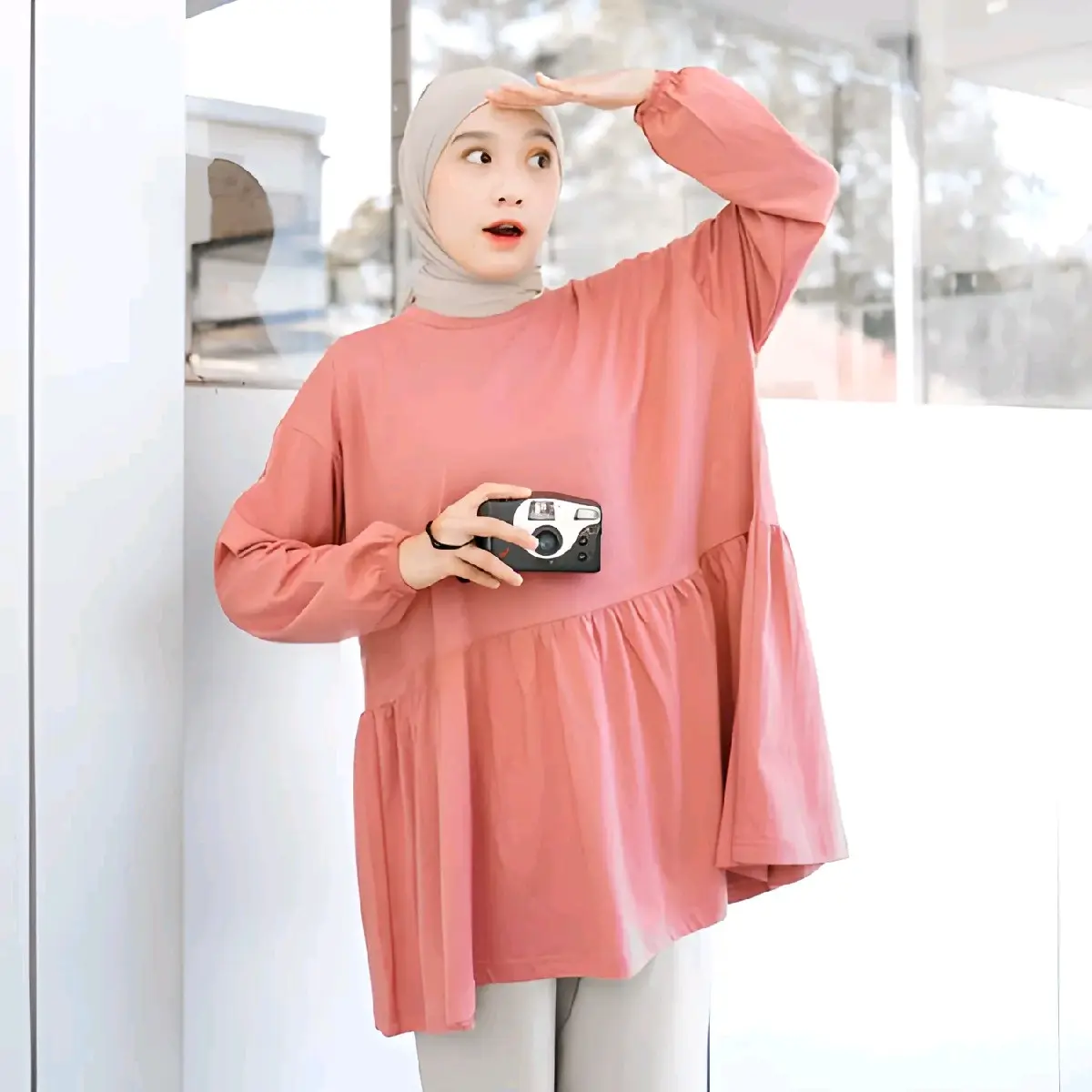 Koas Ibu Menyusui Oversize Lengan Panjang Balon Busui Friendly Bukaan Kanan Kiri Atasan Wanita Trendy Kasual Katun Combed 30s Hamil