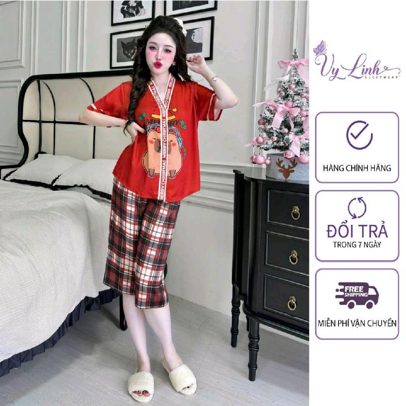 Bộ Đồ Ngủ Quần Lửng Cổ Y Dành Cho Nữ Hoạ Tiết Noel Chất Liệu VảI Lụa Latin Cao Cấp S1235 Noel