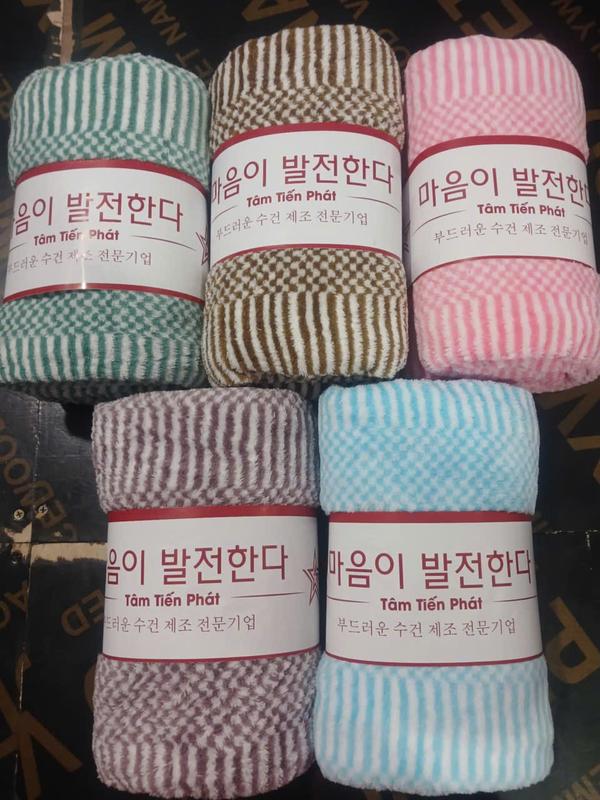 Bộ 5 Chiếc Khăn Tắm 100x50cm Lông Cừu Mềm siêu thấm nước,100% sợi microfiber cao cấp. Không bị Xù lông, không kích ứng da, Không phai màu