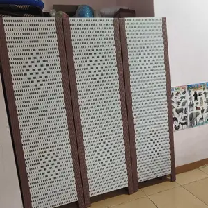 Pembatas Ruangan Rotan Sintetis 3 Panel Motif Wajik Kayu Minimalis